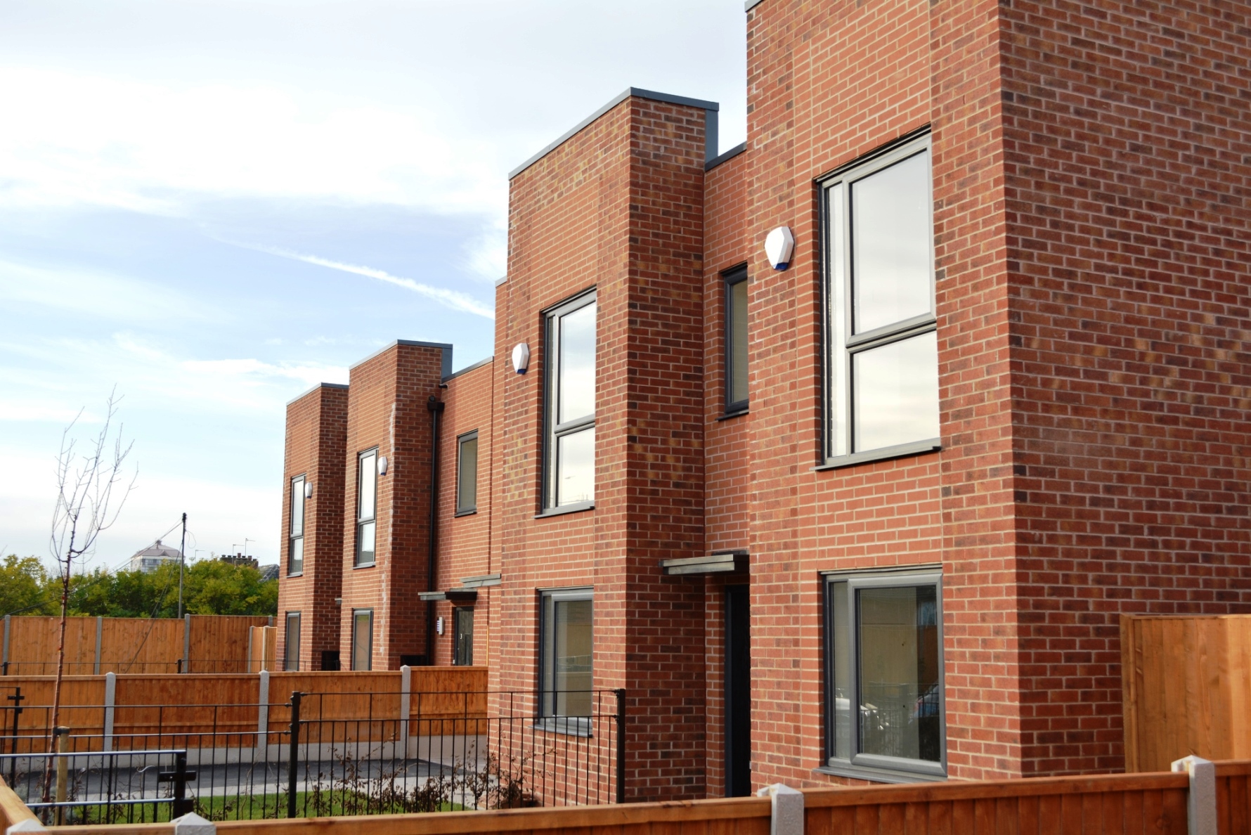 Find a home Jigsaw in Miles Platting